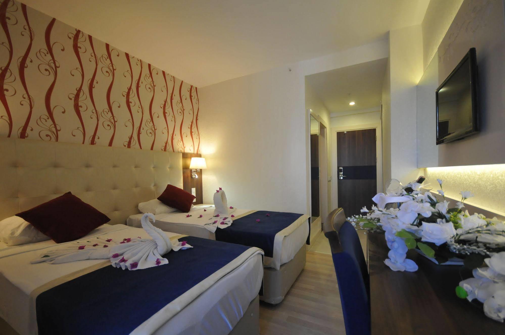 คลีโอพัตรา มิคาดอร์ โฮเต็ล Hotel อลันยา ภายนอก รูปภาพ