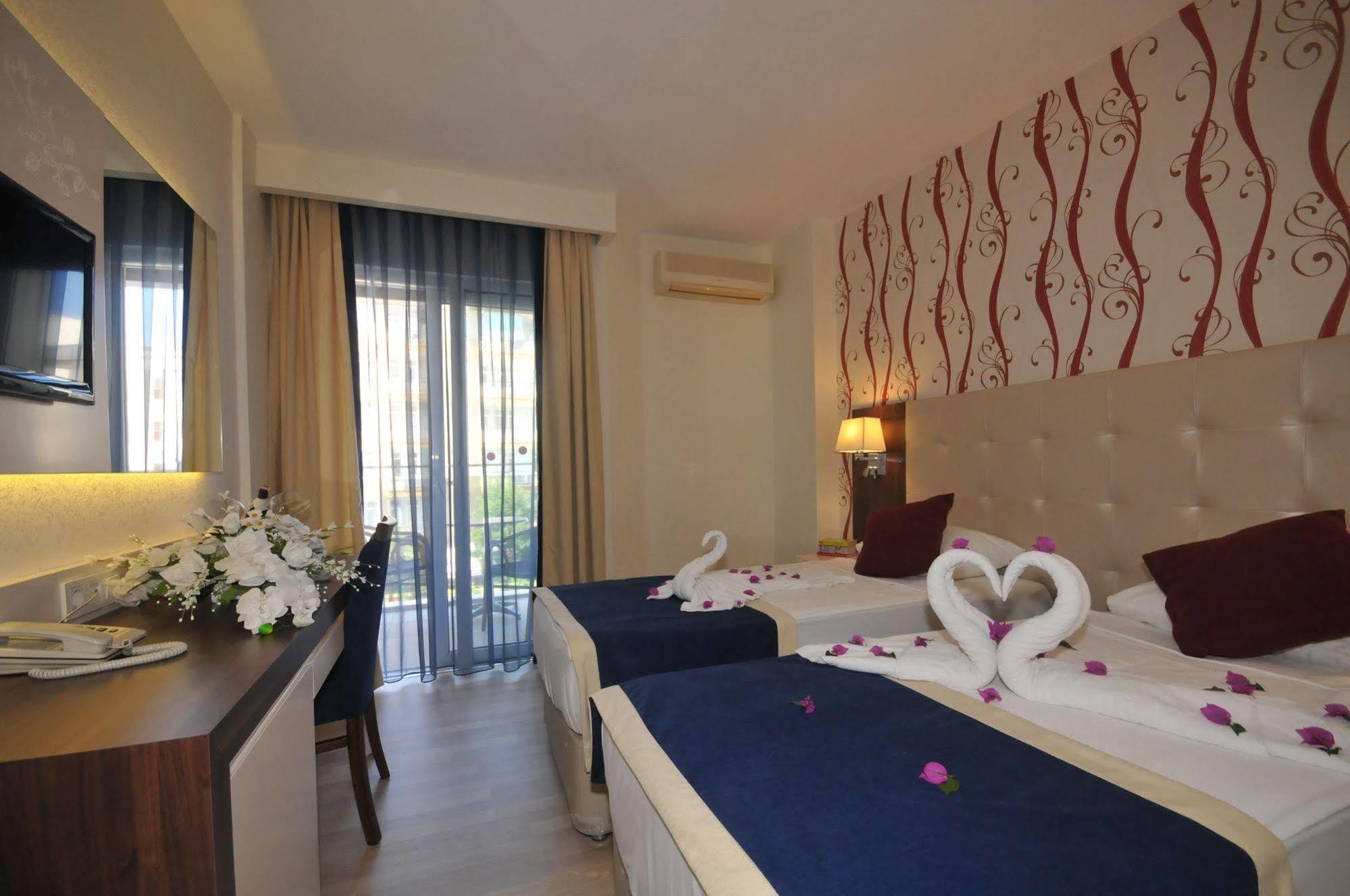 คลีโอพัตรา มิคาดอร์ โฮเต็ล Hotel อลันยา ภายนอก รูปภาพ